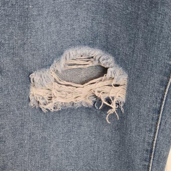Destroyed Jeans Light Wash Light Blue Distressed Denim Women's Size 12 Y2K - Picture 9 of 10
